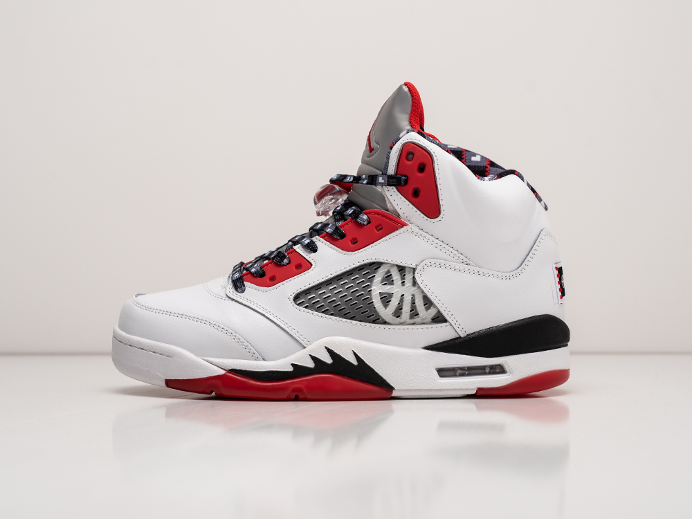 Кроссовки Nike Air Jordan 5