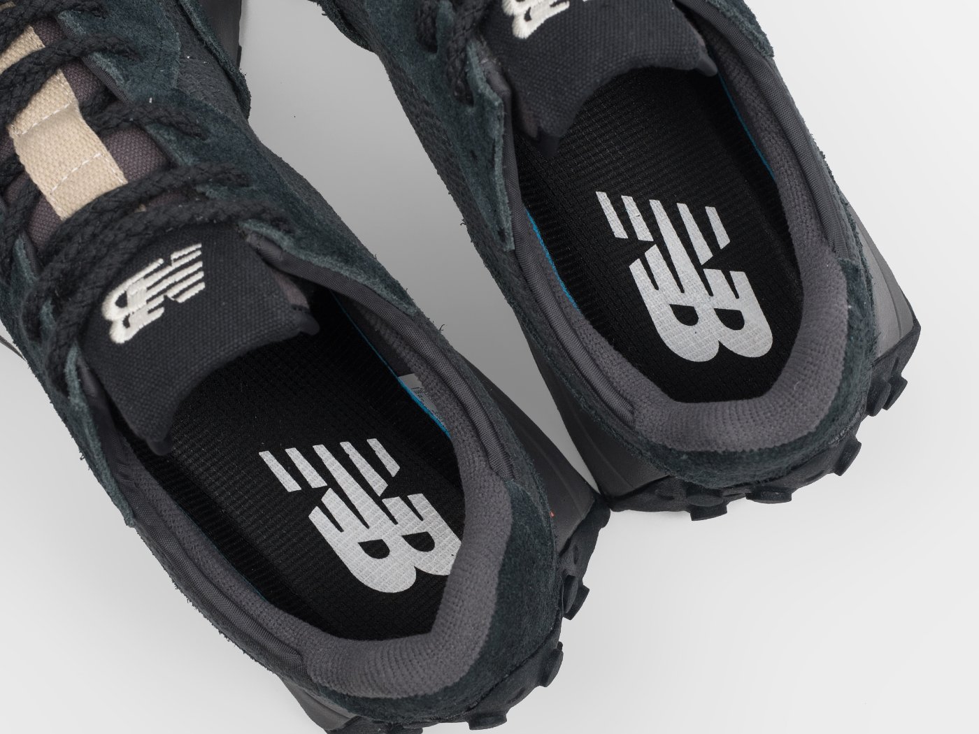 Кроссовки New Balance 327