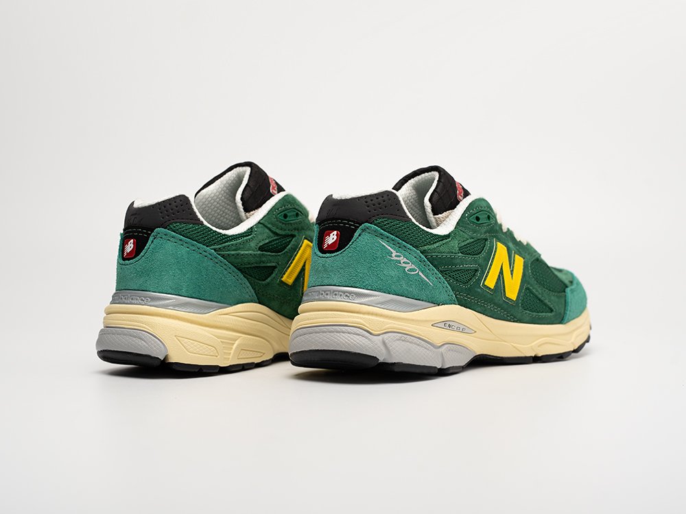 Кроссовки New Balance 990 v3