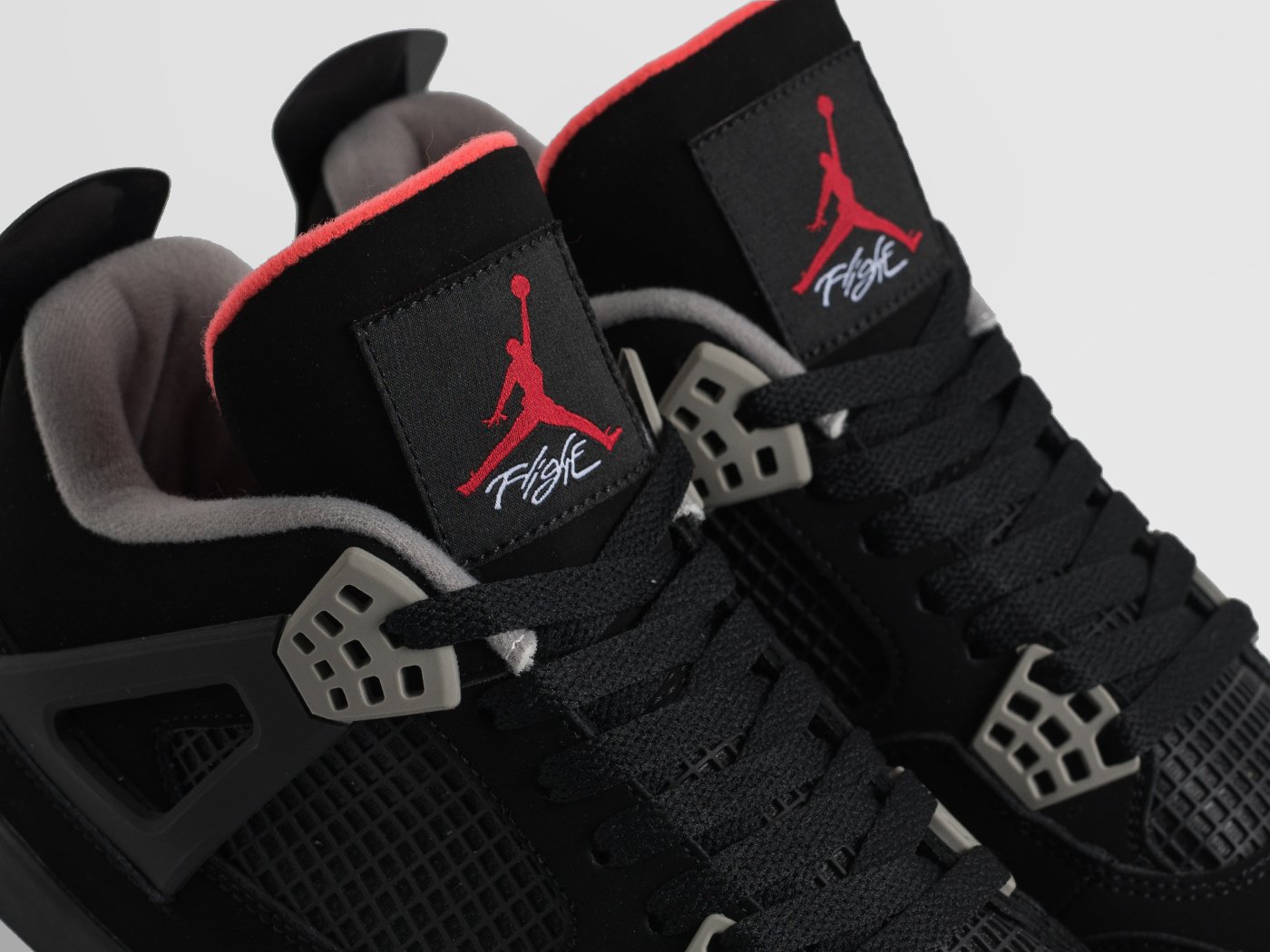 Кроссовки Nike Air Jordan 4 Retro