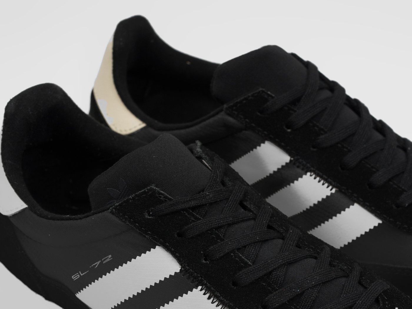 Кроссовки Adidas Sl 72
