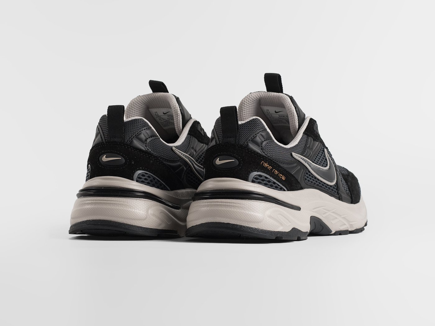 Кроссовки Nike