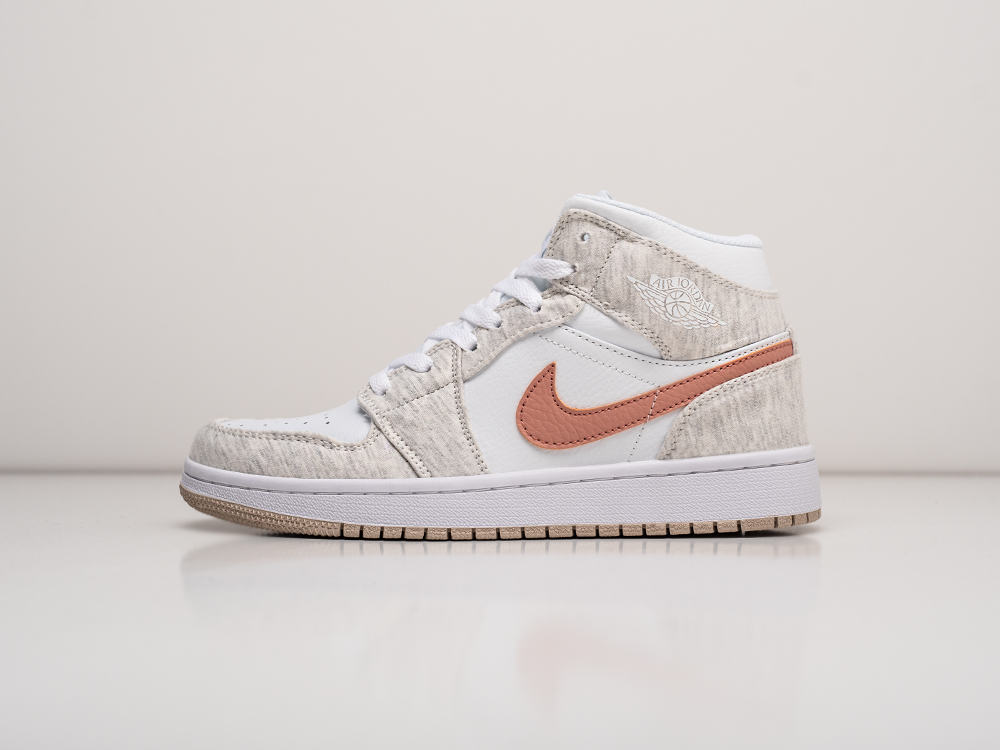 Кроссовки Nike Air Jordan 1 Mid