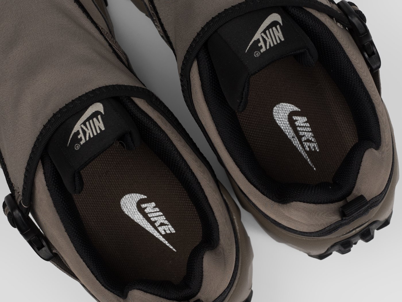 Кроссовки Nike ACG Phassad