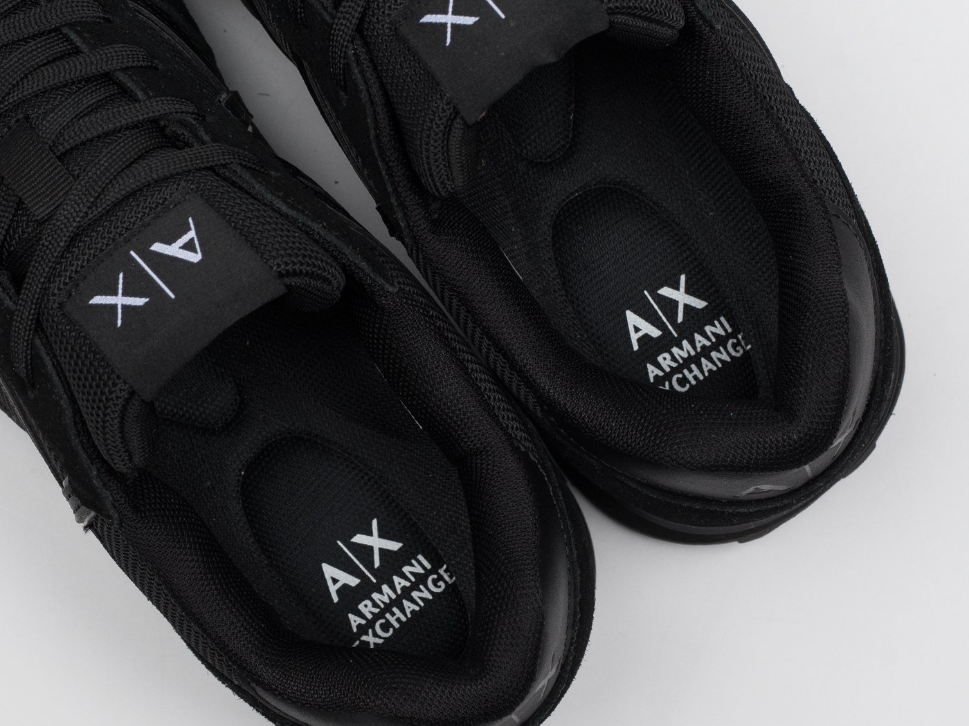 Кроссовки Armani Exchange