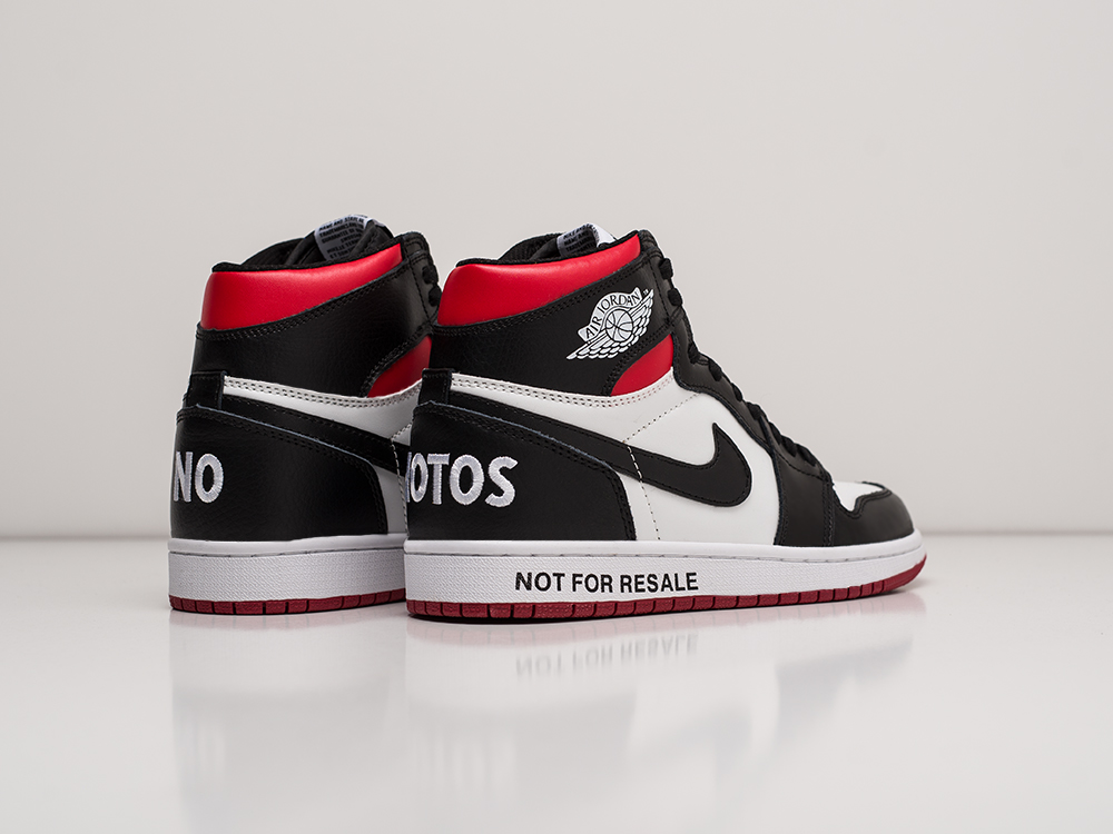 Кроссовки Nike Air Jordan 1 Mid