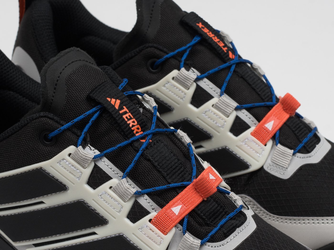Кроссовки Adidas Terrex Skychaser
