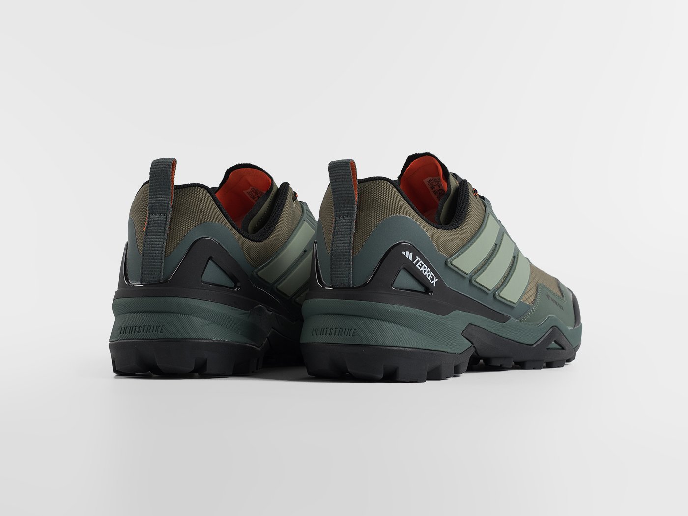 Кроссовки Adidas Terrex Skychaser
