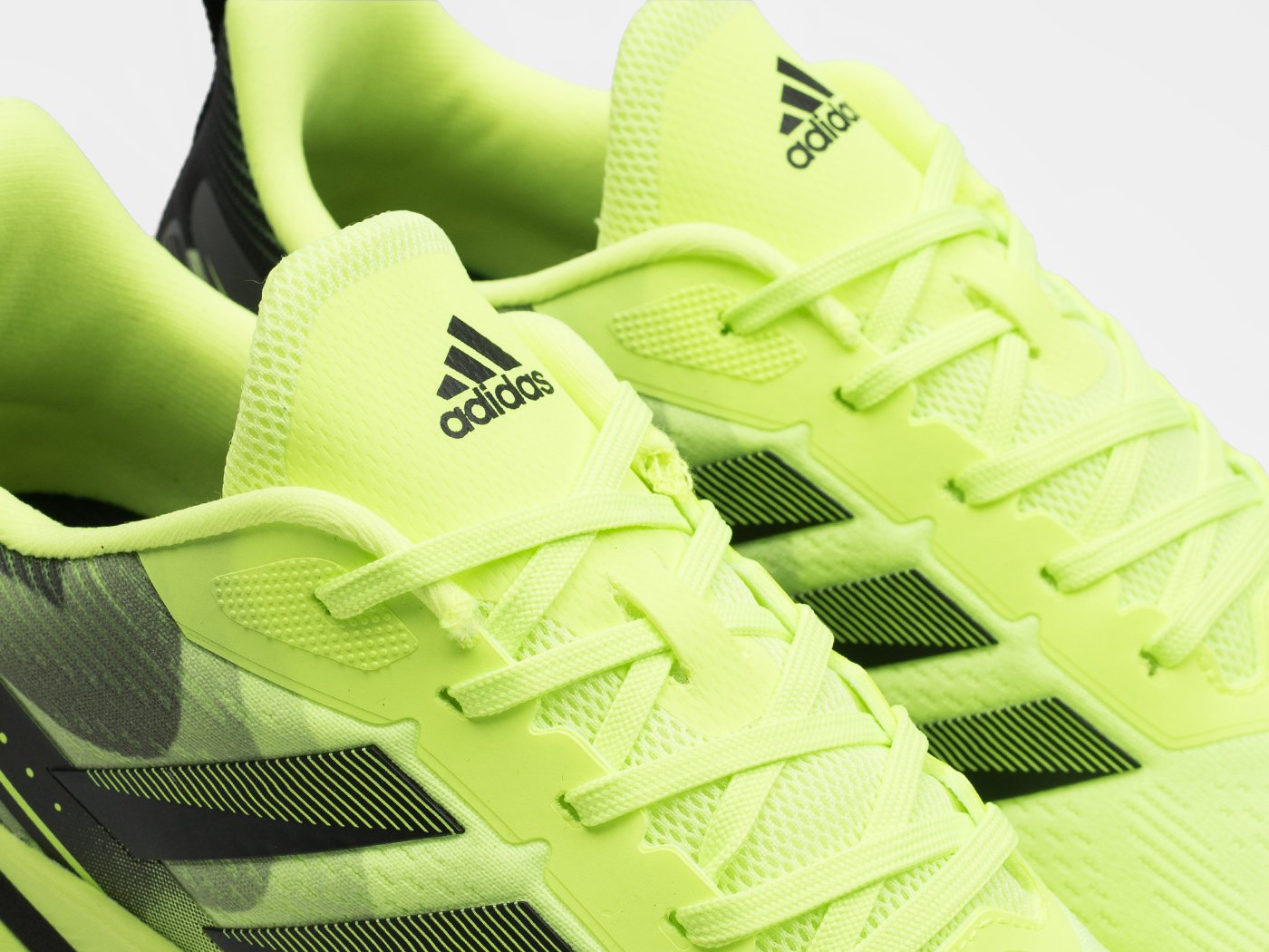 Кроссовки Adidas