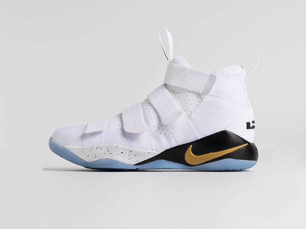 Кроссовки Nike Lebron Soldier 11