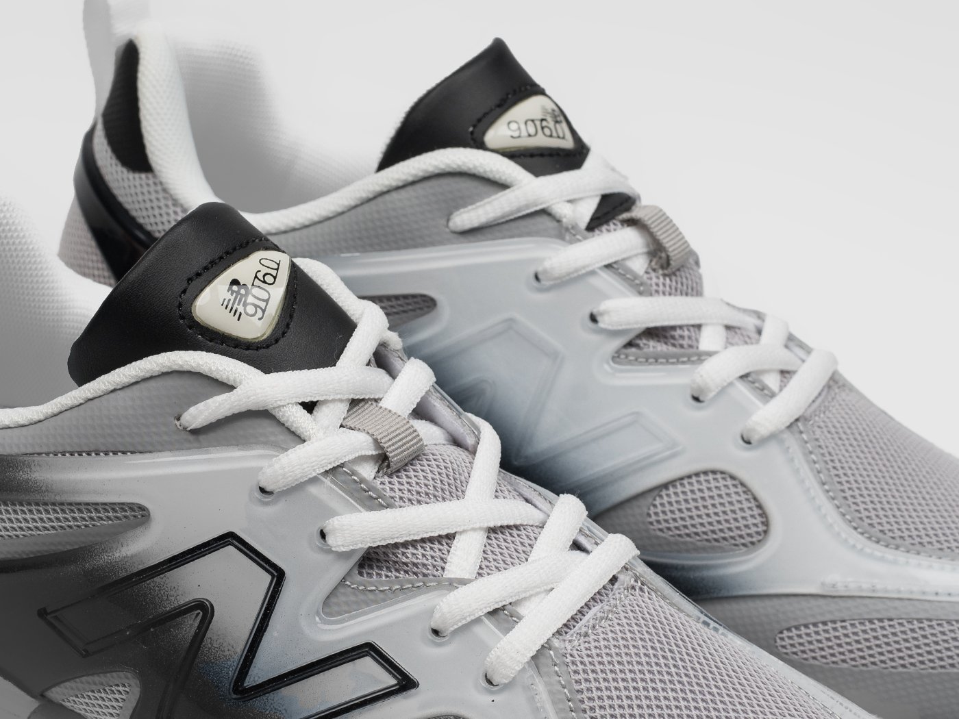 Кроссовки New Balance 9060