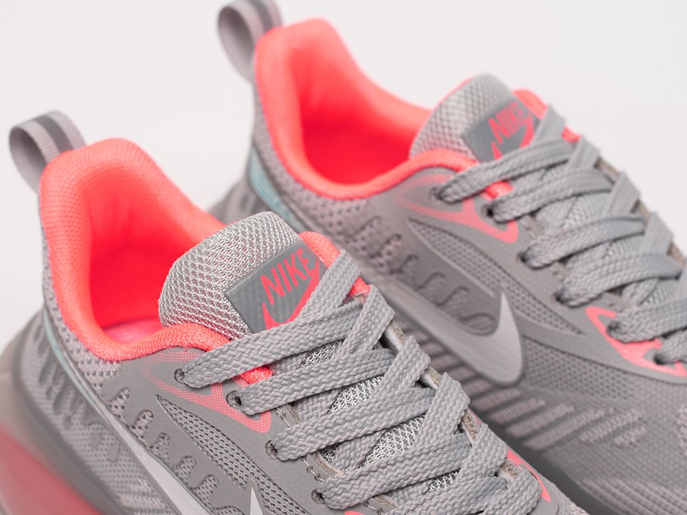 Кроссовки Nike