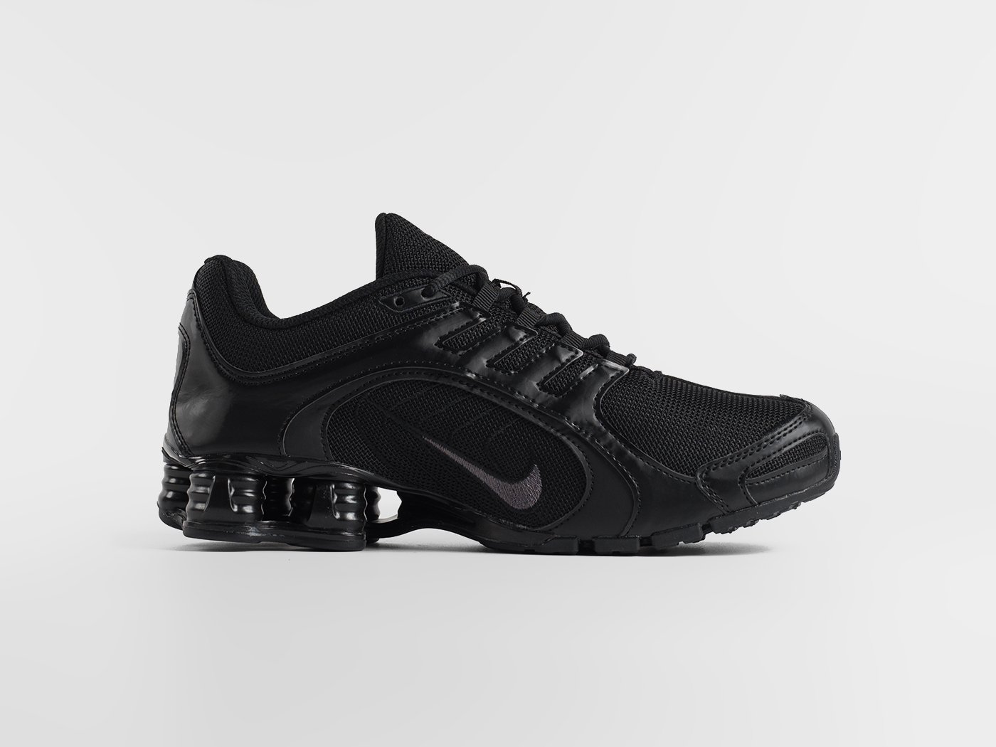 Кроссовки Nike Shox