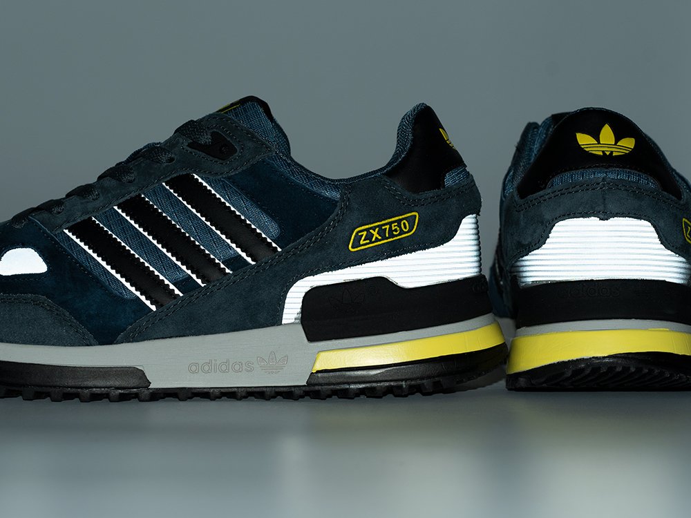 Кроссовки Adidas ZX 750