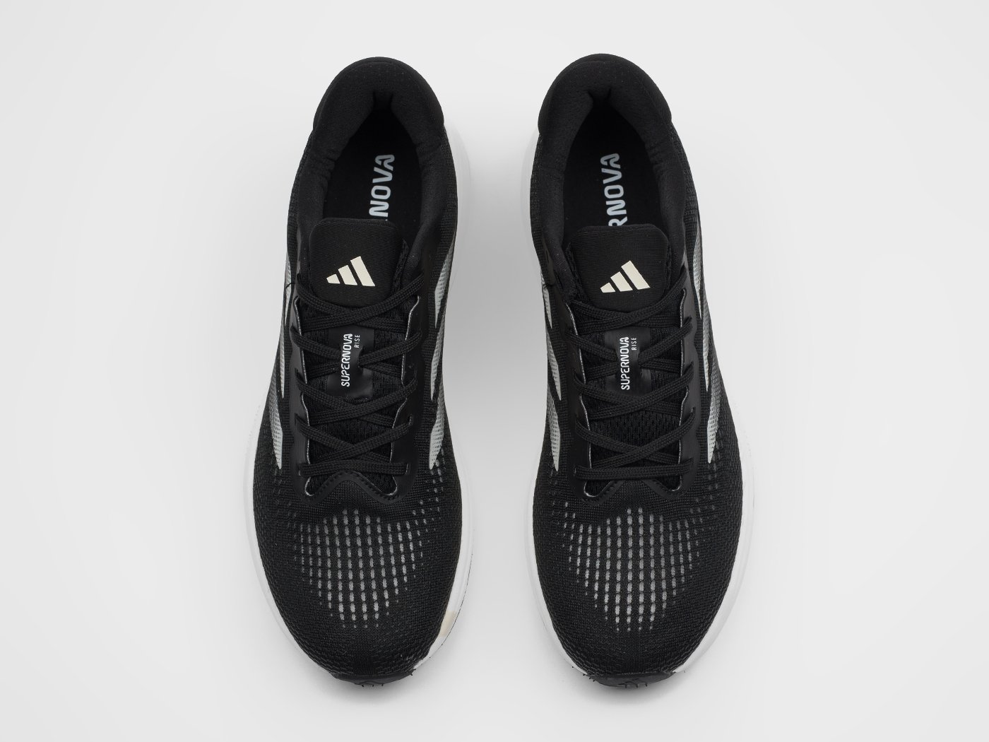 Кроссовки Adidas Supernova Rise