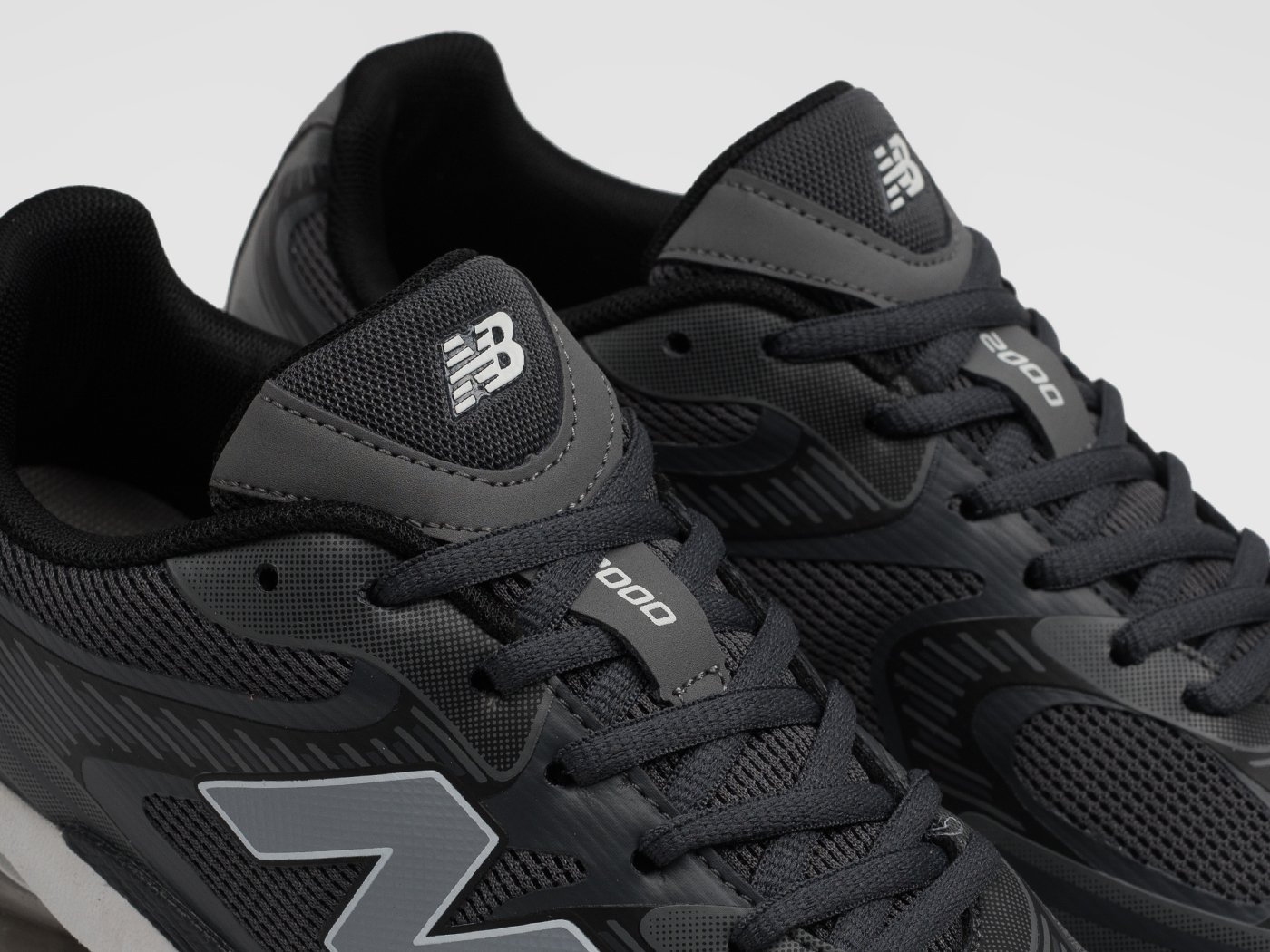 Кроссовки New Balance ABZORB 2000