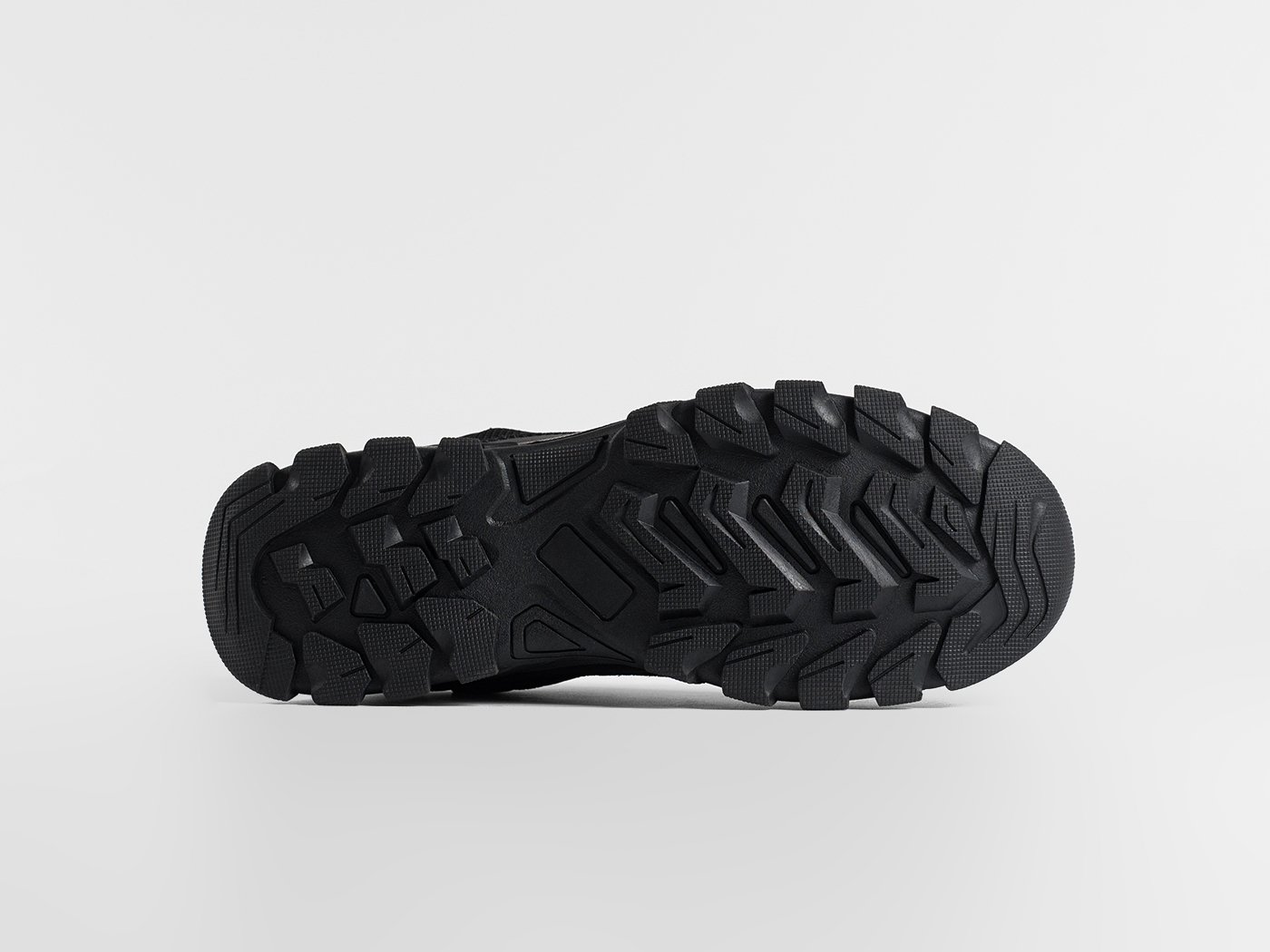Кроссовки Nike Rivah Low