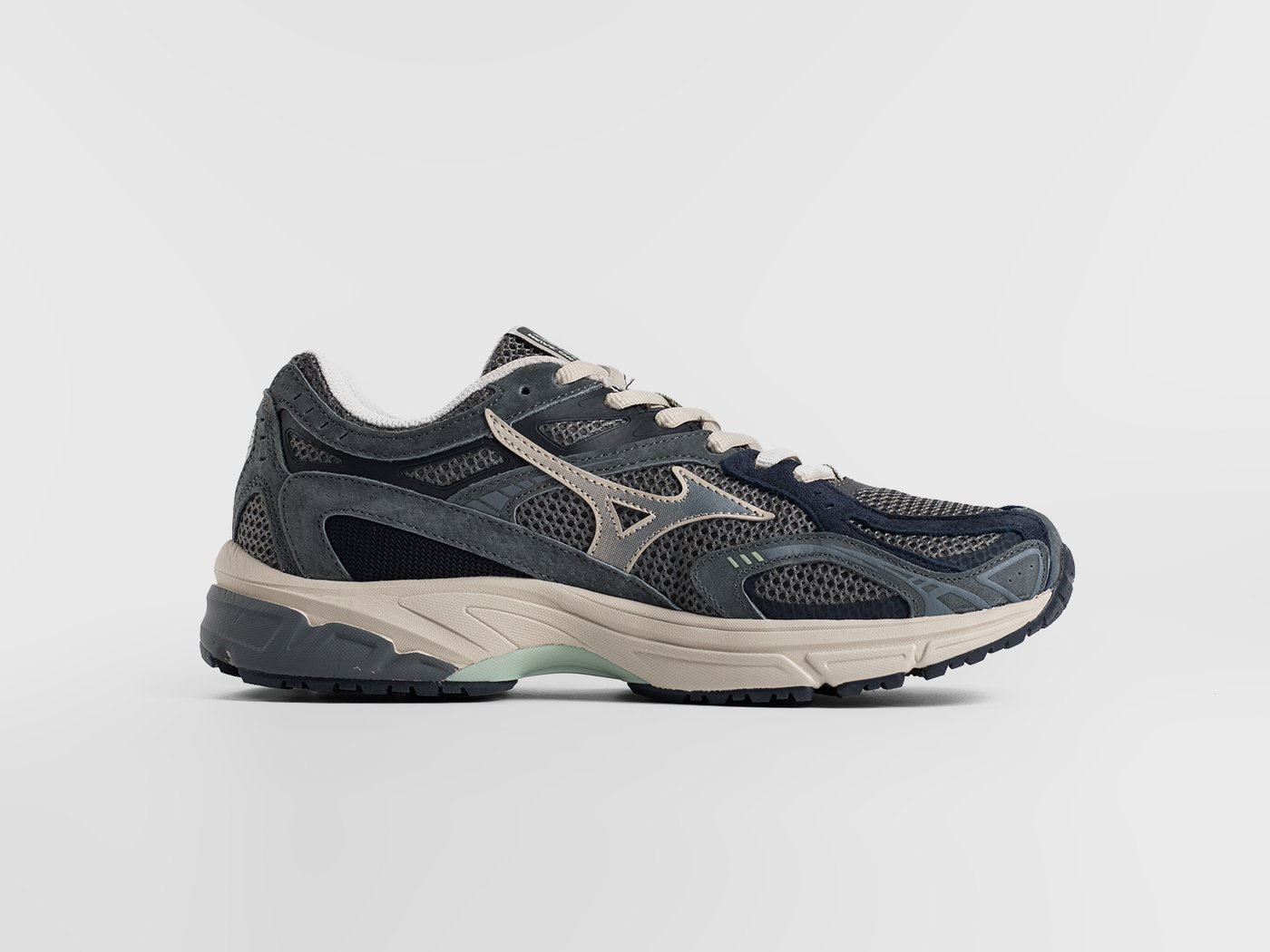 Кроссовки Mizuno Wave Orion