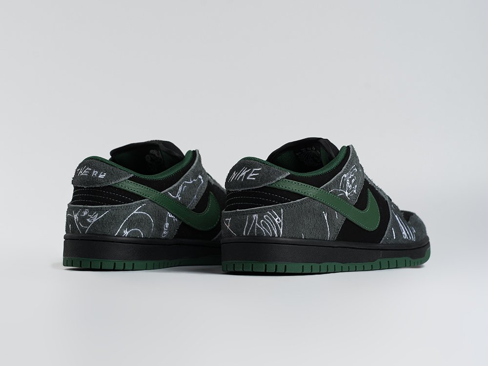 Кроссовки Skateboards x Nike SB Dunk Low