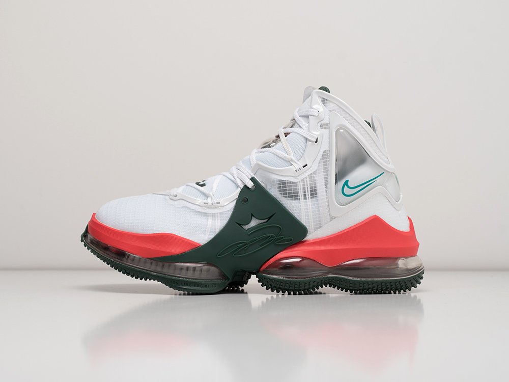 Кроссовки Nike Lebron XIX
