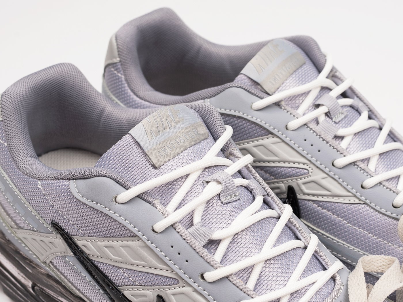 Кроссовки Nike Initiator