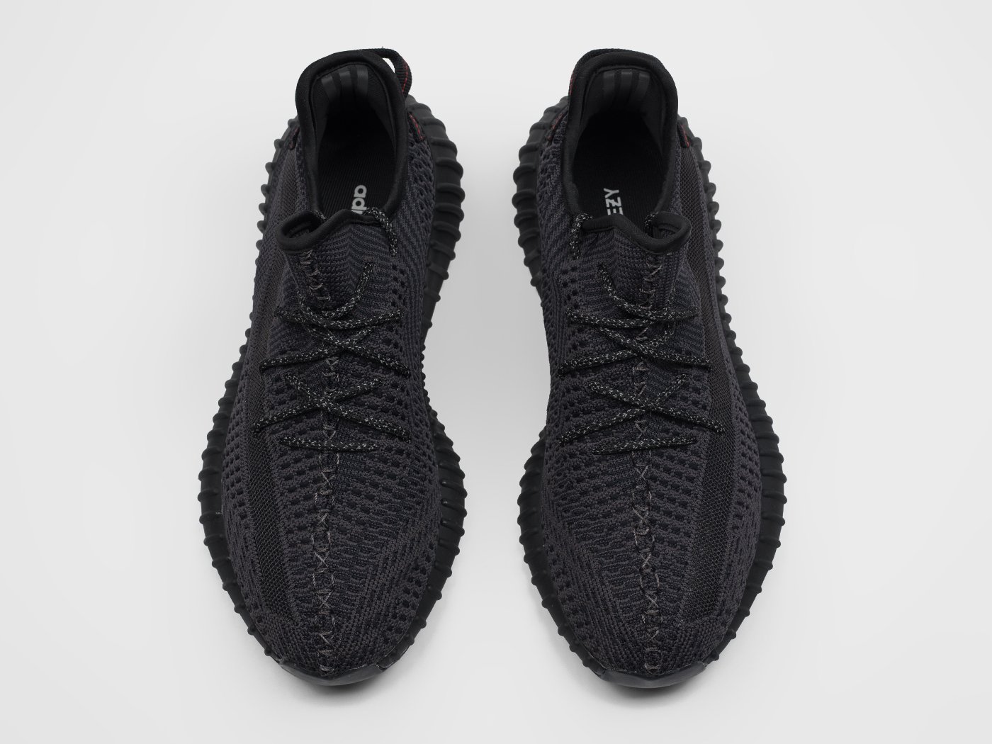 Кроссовки Adidas Yeezy 350 Boost v2