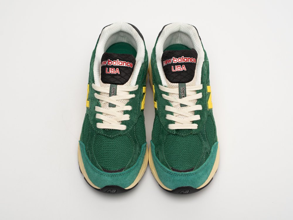 Кроссовки New Balance 990 v3