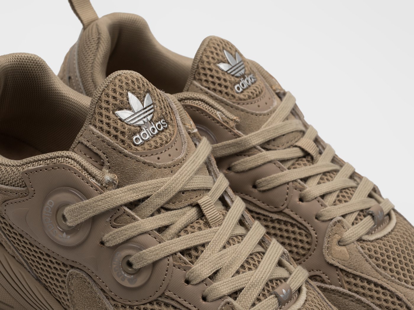 Кроссовки Adidas Astir