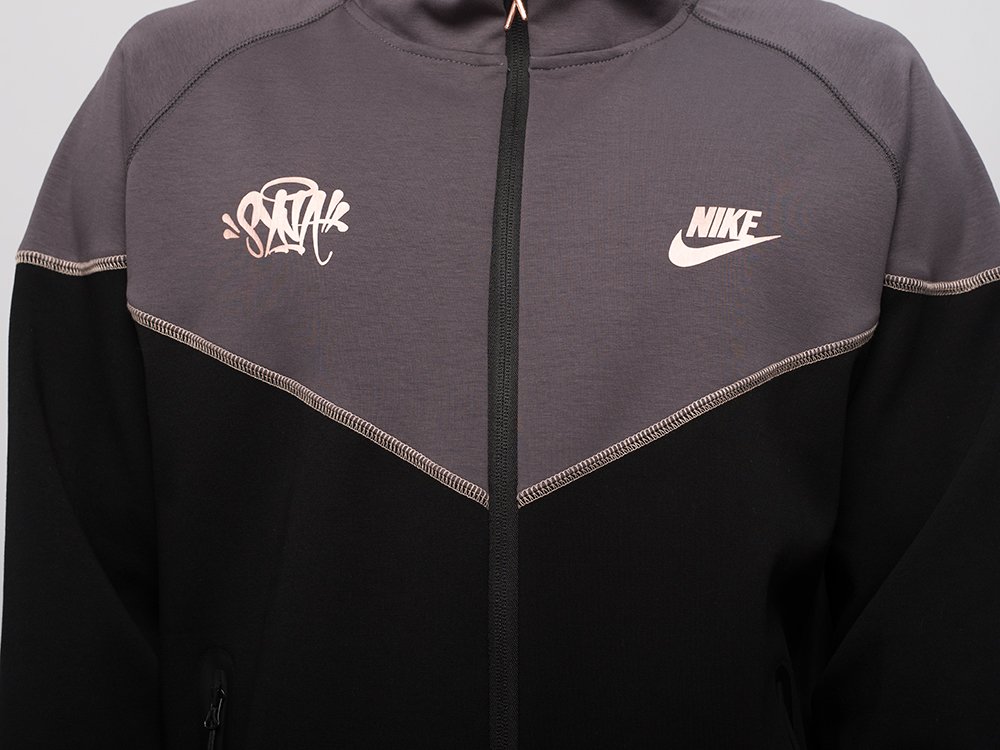 Спортивный костюм Nike