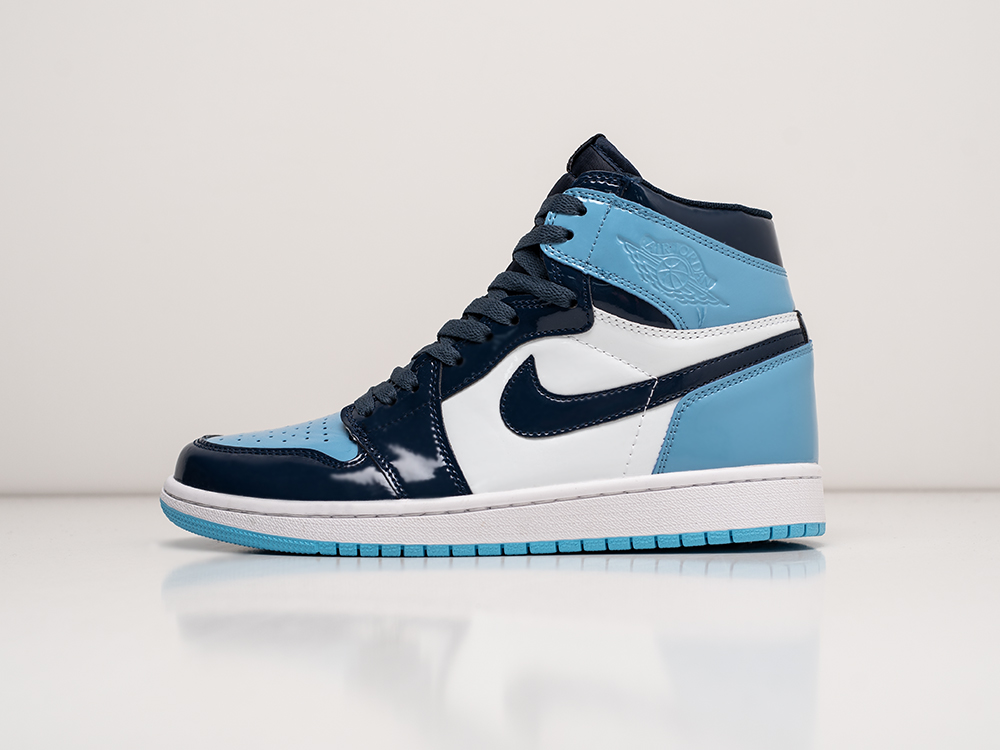 Кроссовки Nike Air Jordan 1 Mid