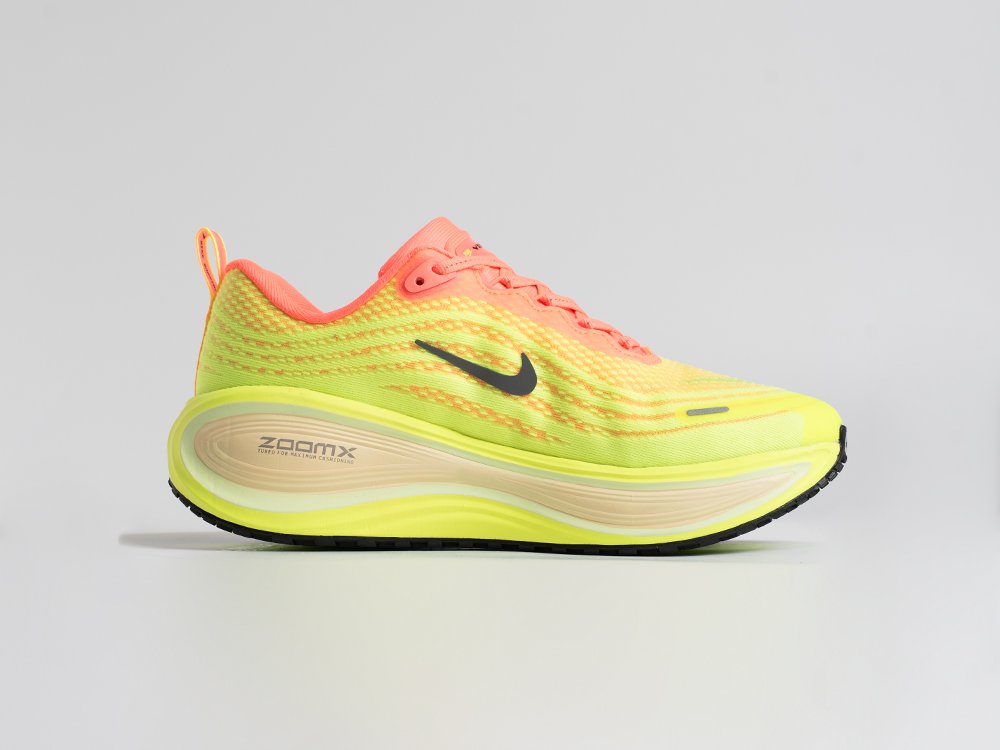 Кроссовки Nike Vomero 18