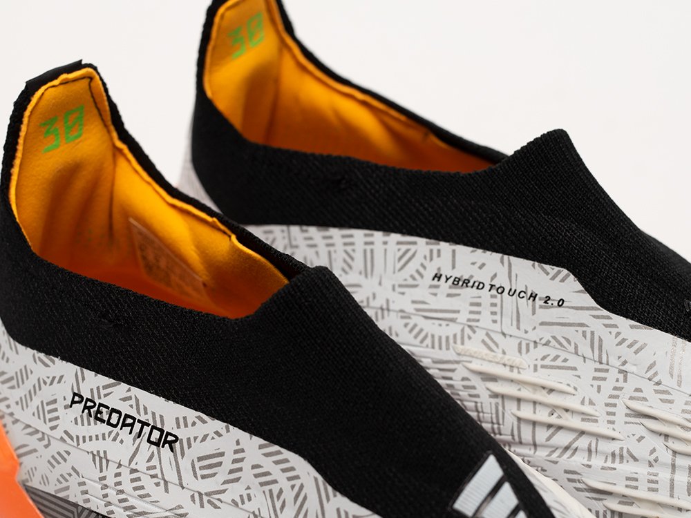 Футбольная обувь Adidas Predator Elite FG