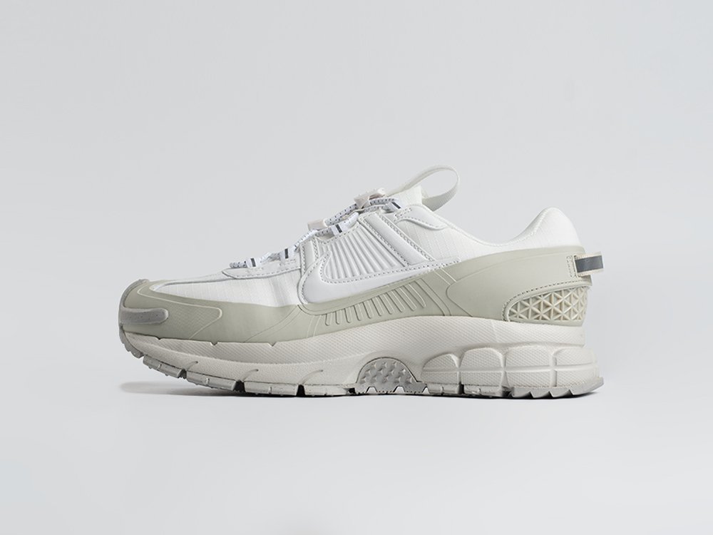 Кроссовки Nike Zoom Vomero 5 Roam