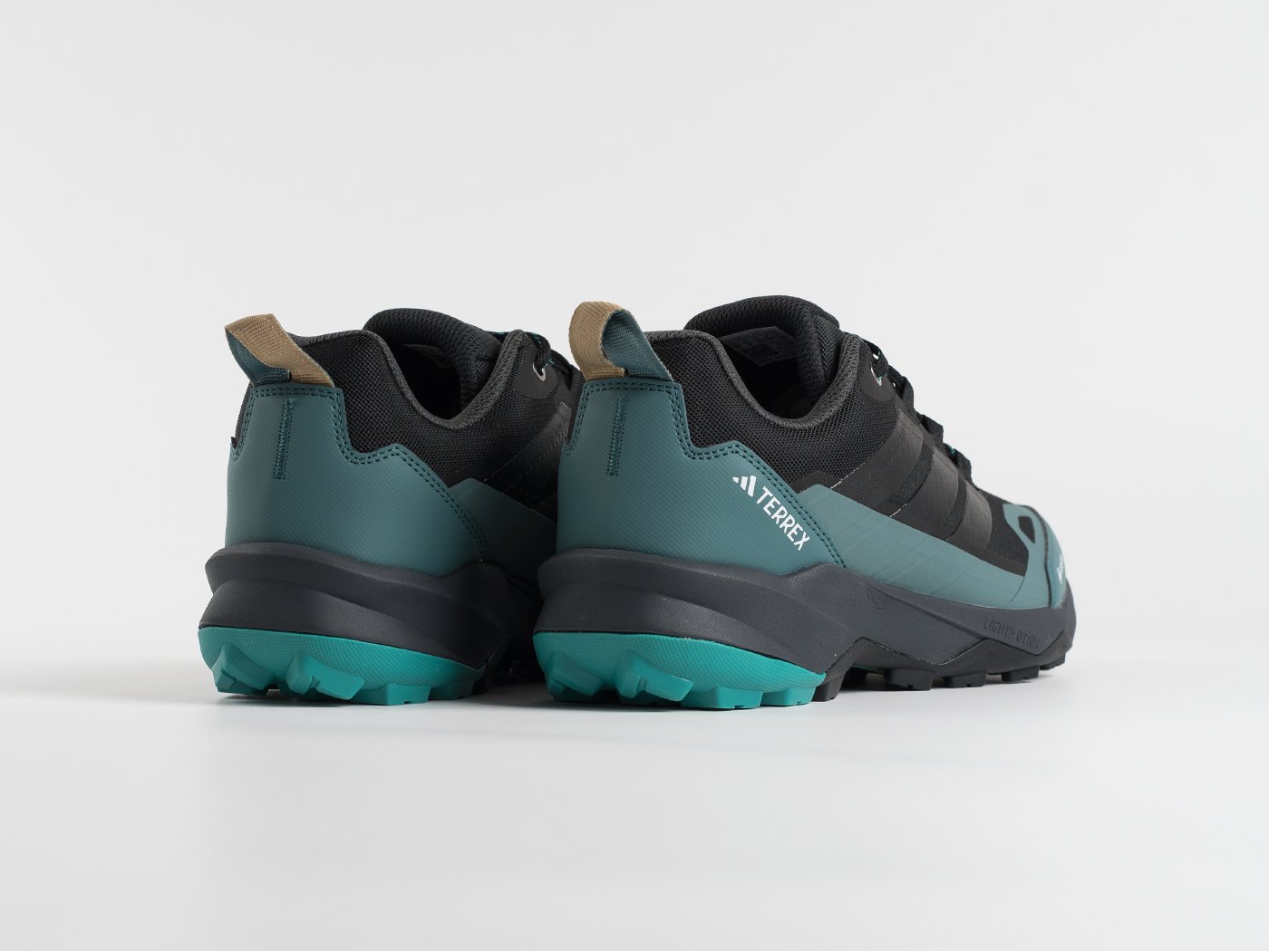 Кроссовки Adidas Terrex Skychaser AX5