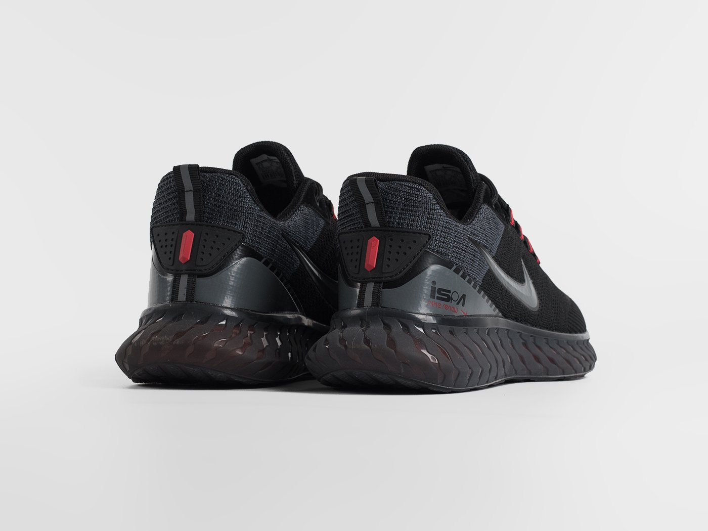 Кроссовки Nike