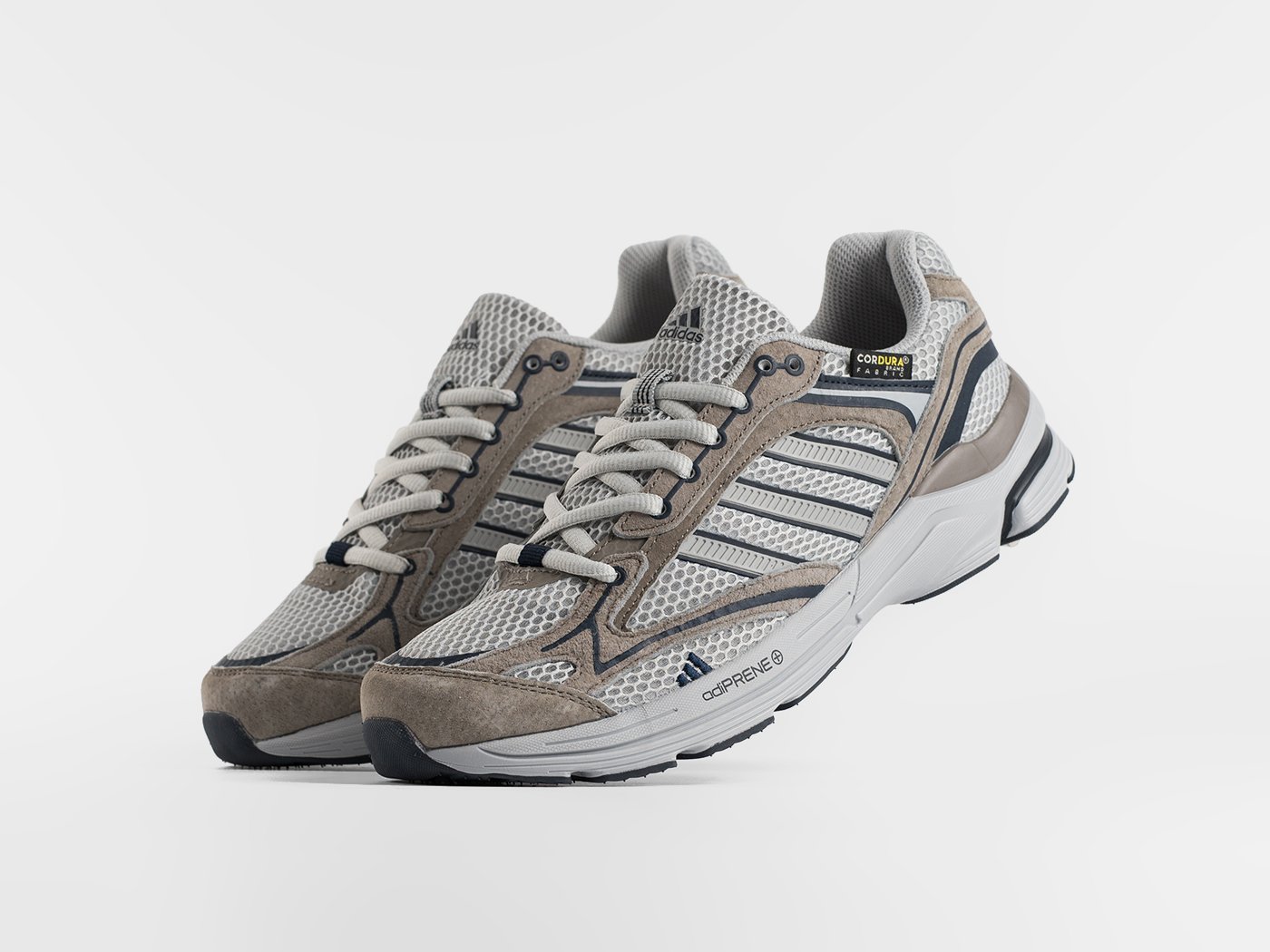 Кроссовки Adidas Spiritain 2000