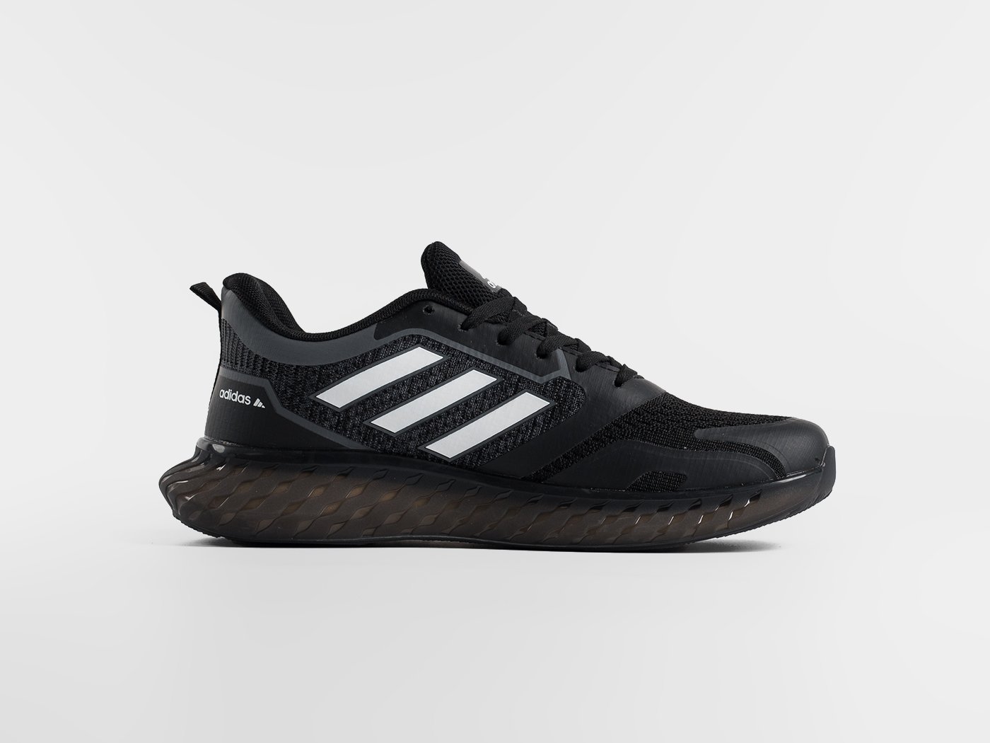 Кроссовки Adidas