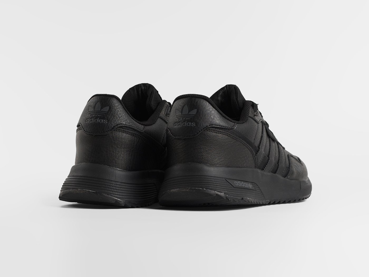Кроссовки Adidas Retropy F2