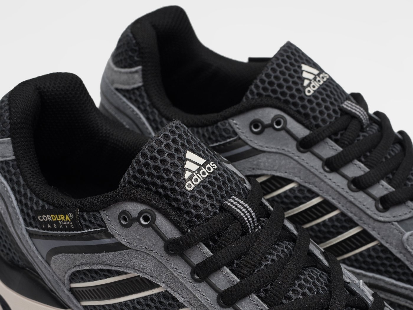 Кроссовки Adidas Supernova Cushion 7