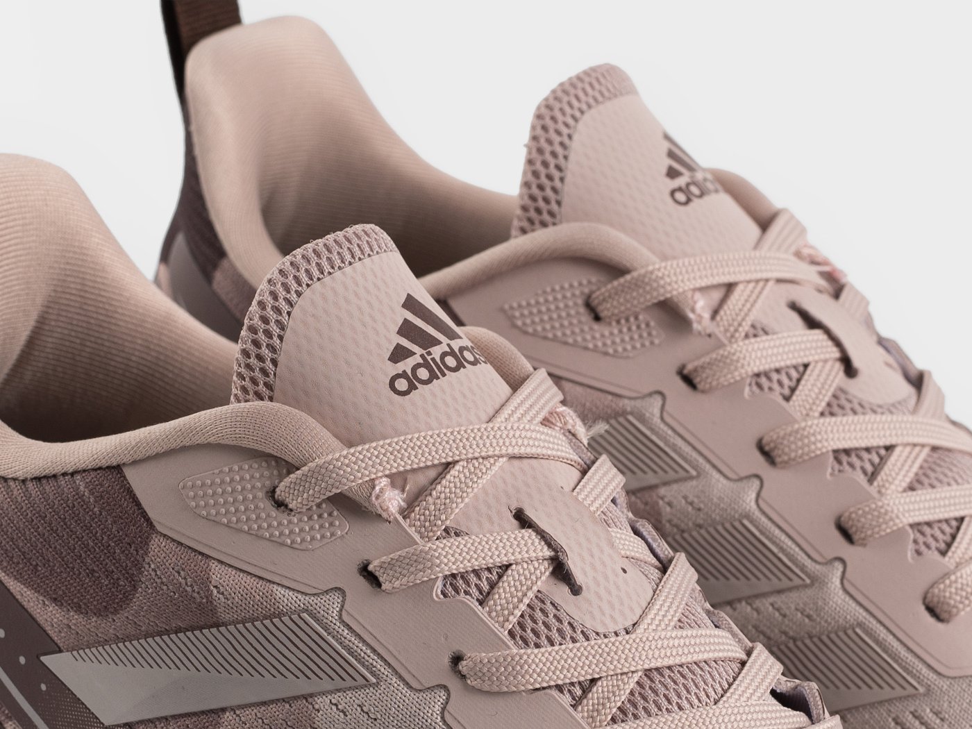Кроссовки Adidas