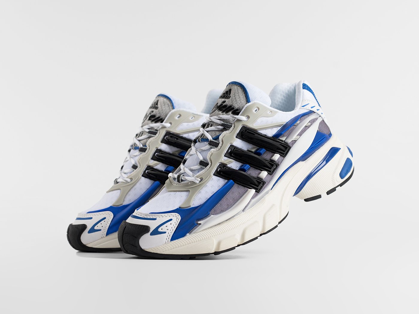 Кроссовки Adidas x Pharrell Adistar Jellyfish