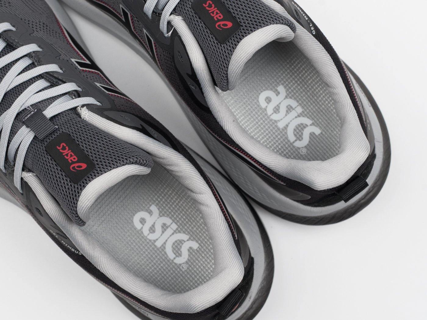 Кроссовки Asics GT-2000