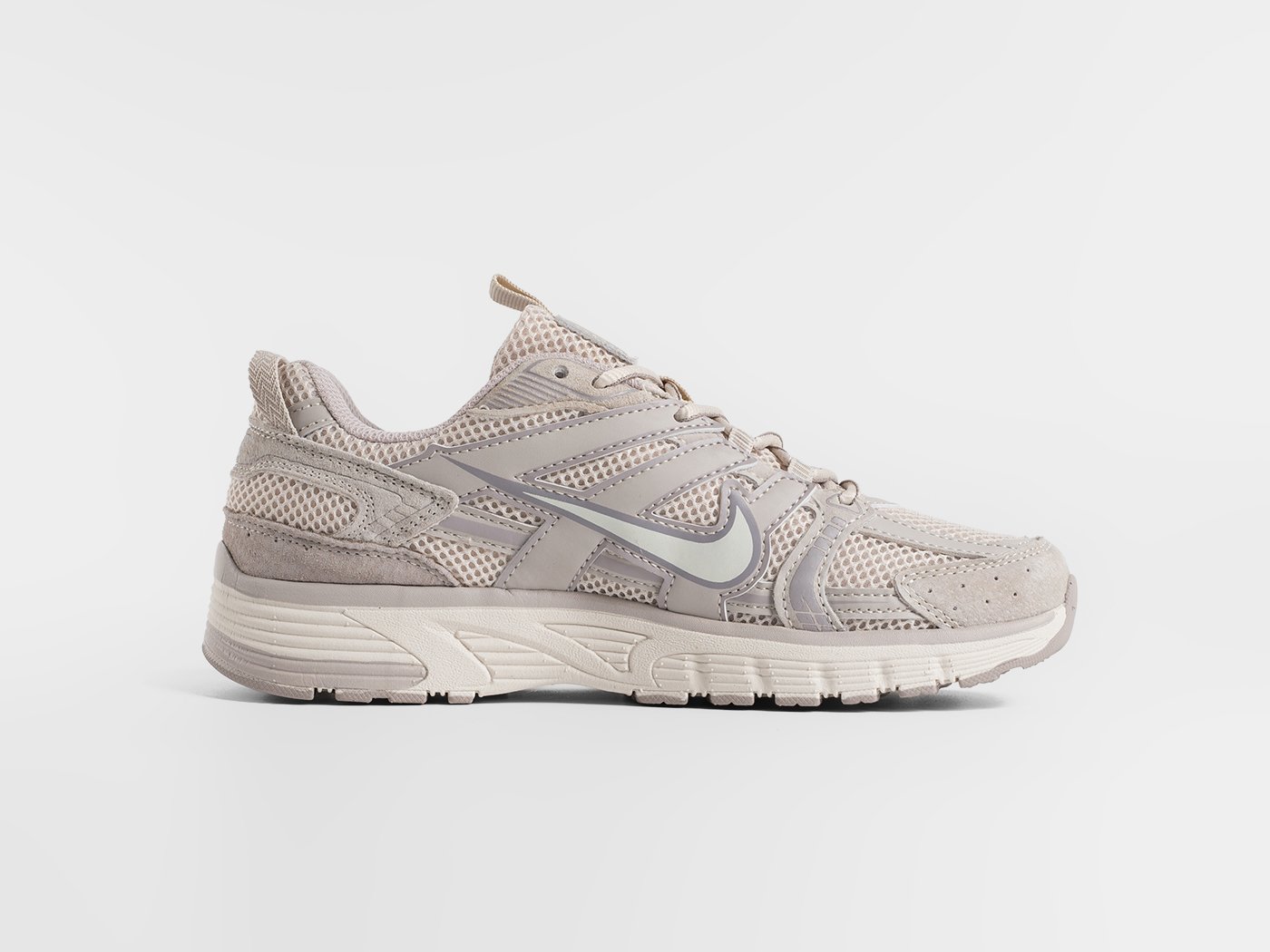 Кроссовки Nike V2K Run