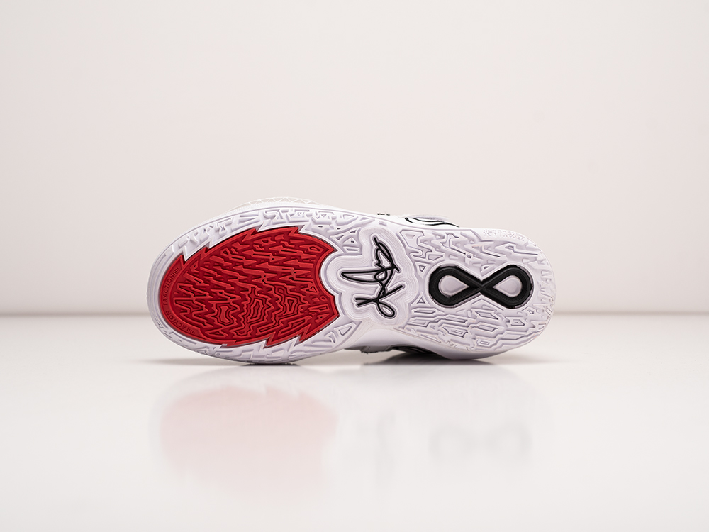 Кроссовки Nike Kyrie 8