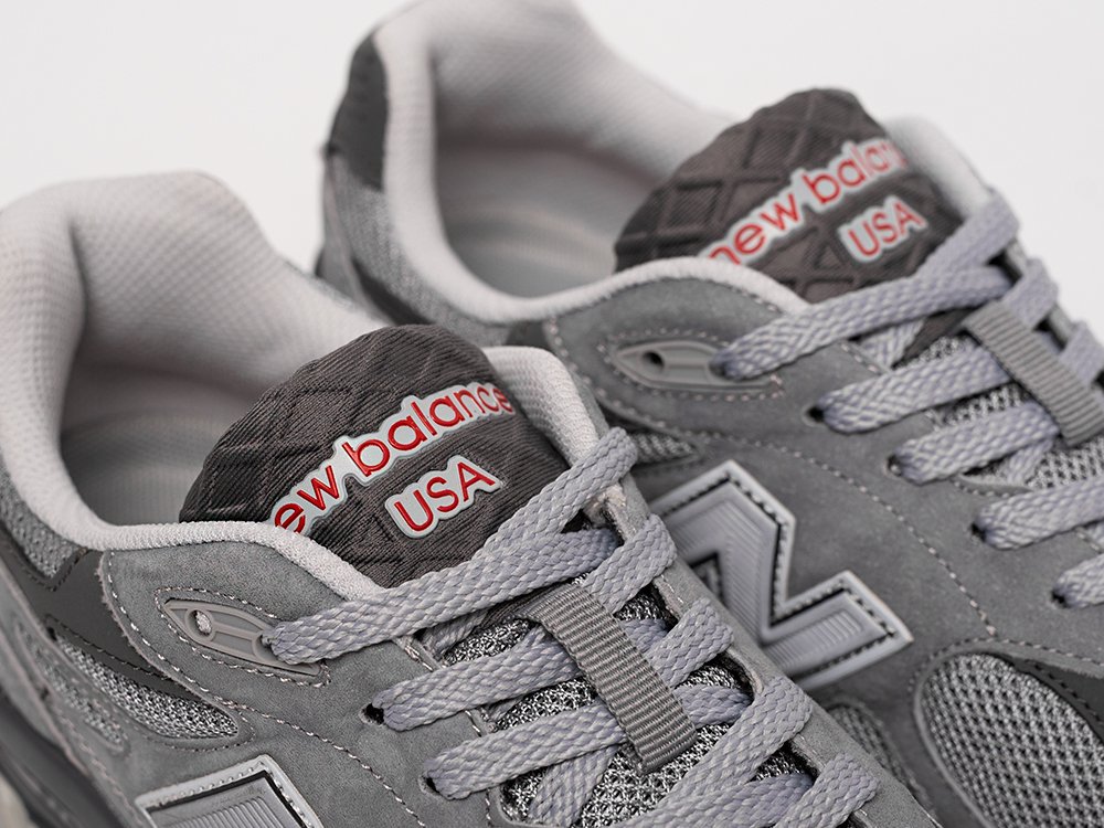 Кроссовки New Balance 990 v3