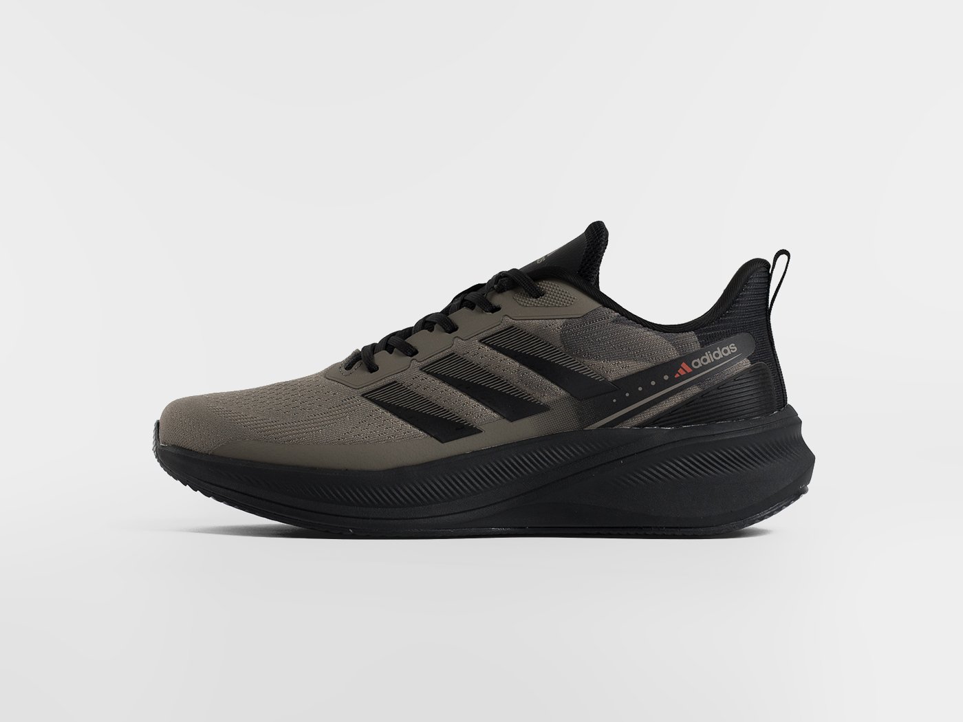 Кроссовки Adidas