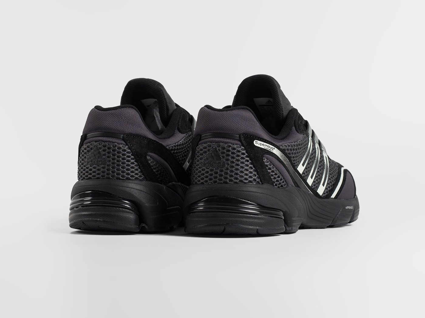 Кроссовки Adidas Supernova Cushion 7