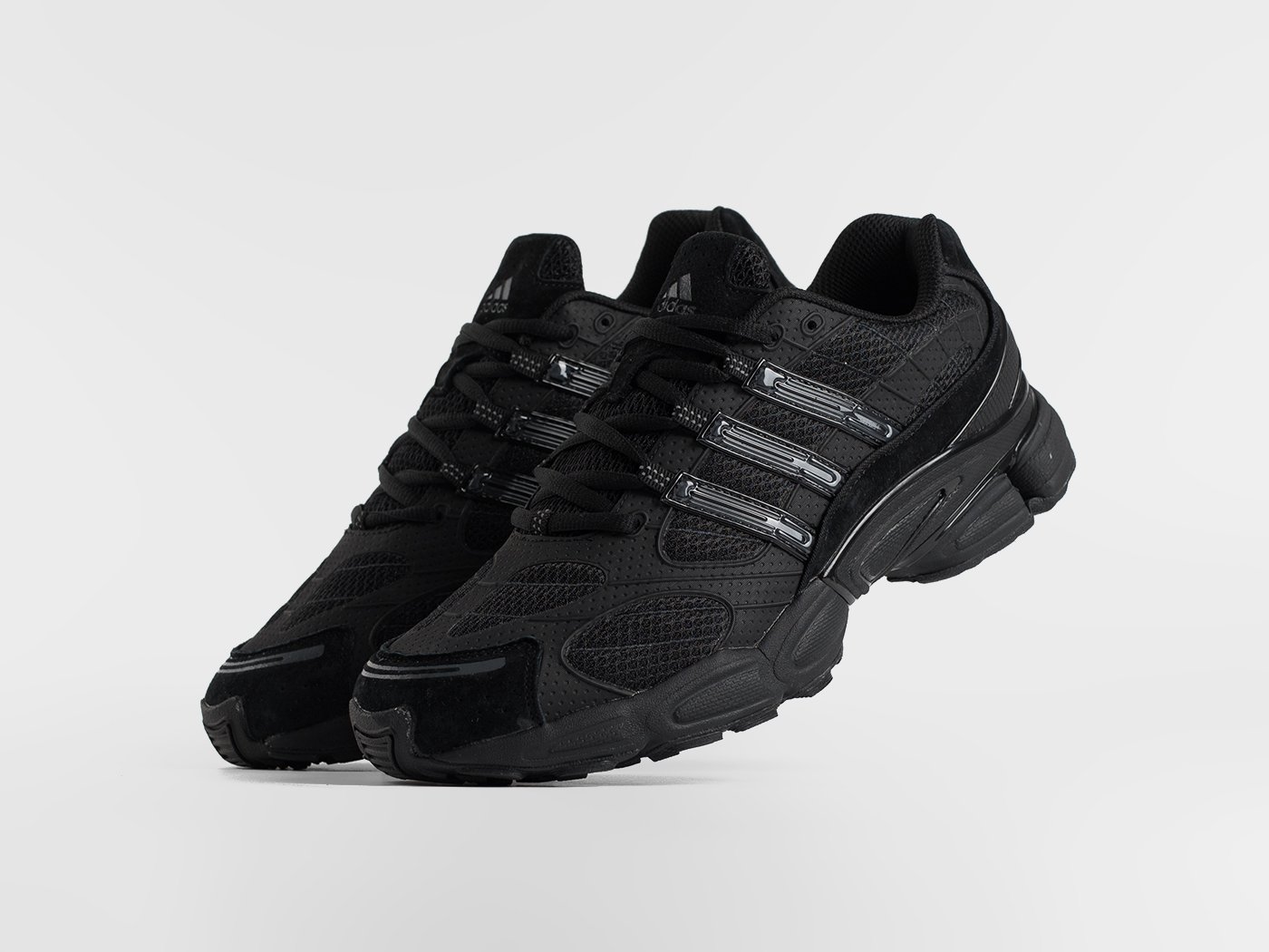 Кроссовки Adidas Ozweego Pro