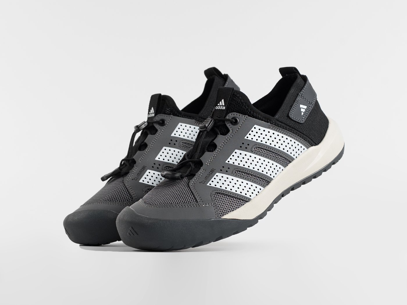 Кроссовки Adidas Daroga 25