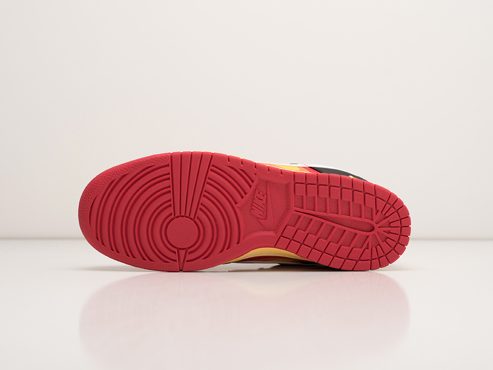 Кроссовки Nike SB Dunk Low